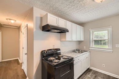 2357 Argyle Dr - Web Quality - 004 - 05
