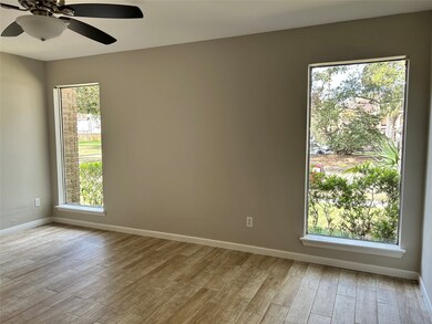 5738 Council Grove Ln, Houston, TX 77088 - photo 5