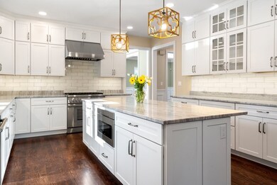 16 Marshall Rd, Wellesley, MA 02482 - photo 4