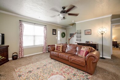 8804 Astrid Ave, Louisville, KY 40228 - photo 4