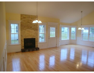 31 Shadow Creek Ln unit lot 13, Ashland, MA 01721 - photo 2
