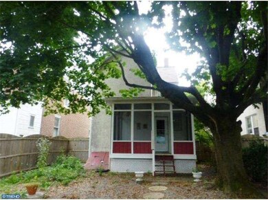 134 W Walnut St, North Wales, PA 19454 - photo 2