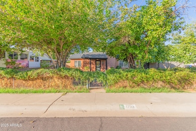 1702 W Heatherbrae Dr, Phoenix, AZ 85015 - photo 2