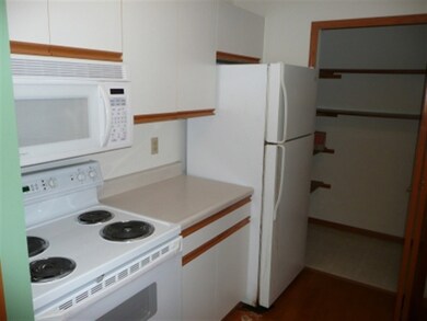 957 Park St unit 201, Oregon, WI 53575 - photo 7