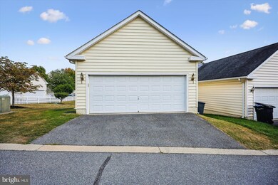 23104 Cypress Spring Cir, Clarksburg, MD 20871 - photo 4