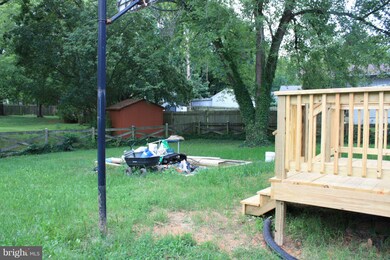 6843 Trexler Rd, Lanham, MD 20706 - photo 4