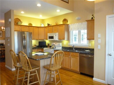 158 Bear Hill Rd unit 405, Cumberland, RI 02864 - photo 4