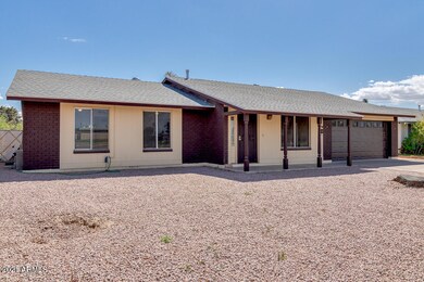 3939 W Carol Ave unit 4, Phoenix, AZ 85051 - photo 2