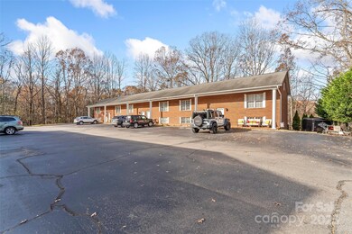 75 Laurelwood Dr unit 91, Marion, NC 28752 - photo 2