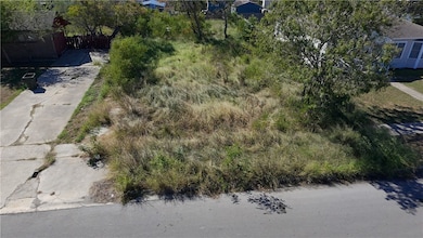 3609 S Saxet Dr, Corpus Christi, TX 78408 - photo 4