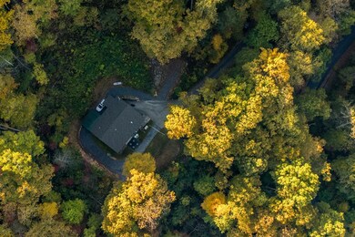 701 Treehouse Rd, Whittier, NC 28789 - photo 4