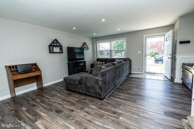 9703 Conmar Rd, Middle River, MD 21220 - photo 5