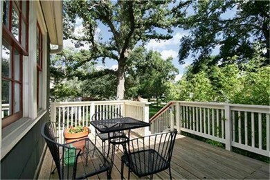 737 W 42nd St, Houston, TX 77018 - photo 2