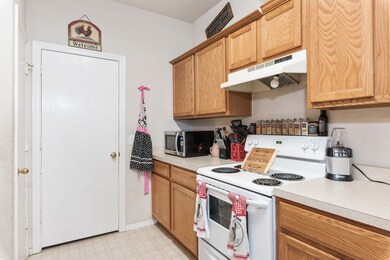 24302 Bar Kay Ln, Hockley, TX 77447 - photo 2