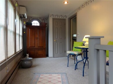 Heated back entryway room