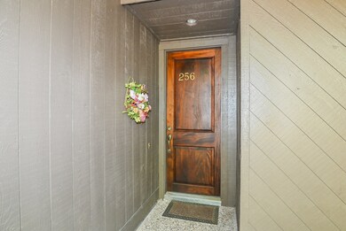 256 Litchfield Ln, Houston, TX 77024 - photo 7