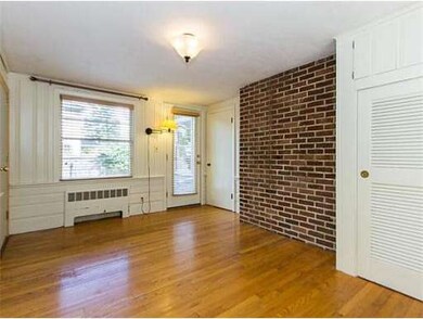 185 Worcester Ln, Waltham, MA 02451 - photo 6