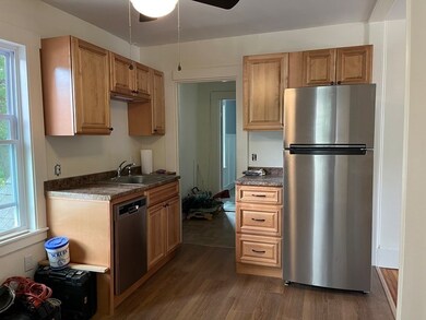 7 Grove St unit 2, Woburn, MA 01801 - photo 4