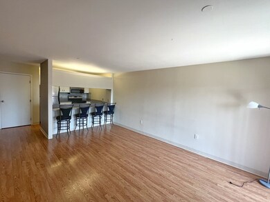 The Montclair Condominiums unit 515, Quincy, MA 02171 - photo 5