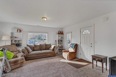 2636 12th Place SE, Salem, OR 97302 - photo 5