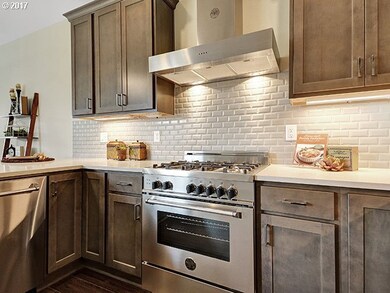 25 NE Lombard St, Portland, OR 97211 - photo 5