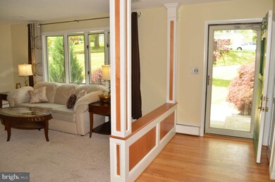 2103 Dalewood Ct, Lutherville Timonium, MD 21093 - photo 2