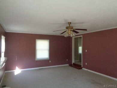 8211 N Henpeck Rd, Quinton, VA 23141 - photo 4