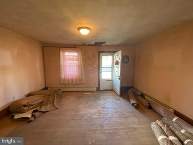 301 Catherine St, Ashland, PA 17921 - photo 6