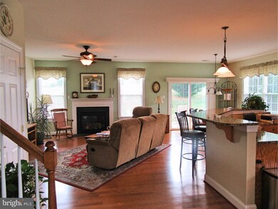 124 Augusta Dr, Honey Brook, PA 19344 - photo 5