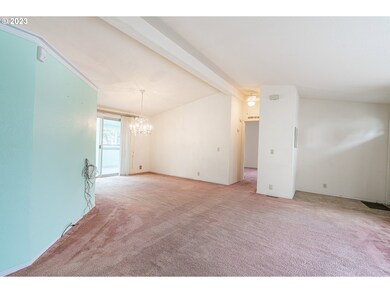 Living Room/Dining Room