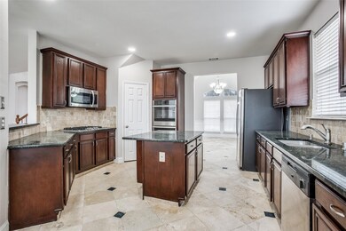 417 Hawthorne Dr, Murphy, TX 75094 - photo 5