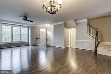 2214 Journet Dr, Dunn Loring, VA 22027 - photo 7