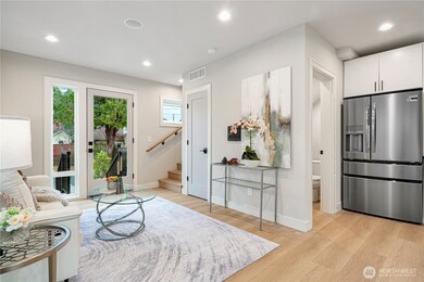 3054 Fairmount Ave SW, Seattle, WA 98116 - photo 4