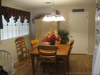 3121 Woodside Dr, Ardmore, OK 73401 - photo 3