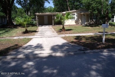 6018 Verdes Rd, Jacksonville, FL 32244 - photo 2