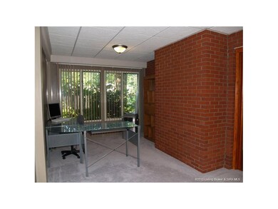 1758 Lynnwood Dr, New Albany, IN 47150 - photo 5