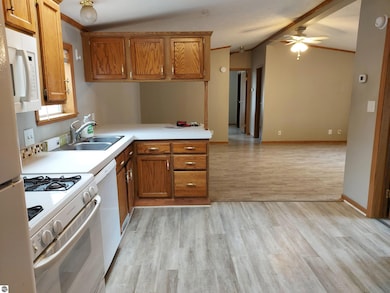 2397 Treelane Dr, Traverse City, MI 49686 - photo 4