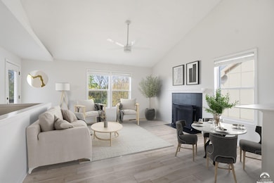 4955 Stoneback Dr, Lawrence, KS 66047 - photo 4