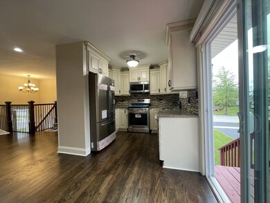 unlisted-address, Country Club Hills, IL 60478 - photo 5