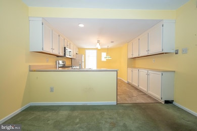 102 Beacon Square unit 12, Chesterbrook, PA 19087 - photo 7