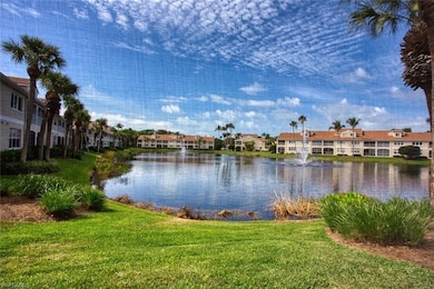 SOOTHING LAKE VIEWS FROM LANAI