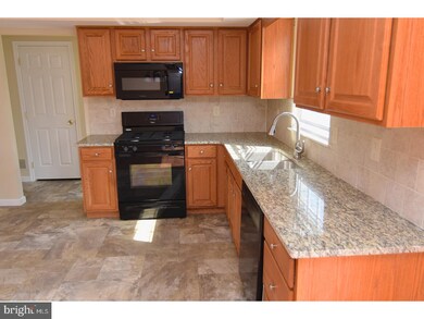 1003 Alexander Dr, Temple, PA 19560 - photo 3