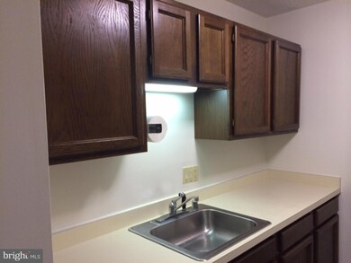 23243 White Birch Ct, California, MD 20619 - photo 2