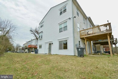 1662 Brooksquare Dr, Capitol Heights, MD 20743 - photo 2