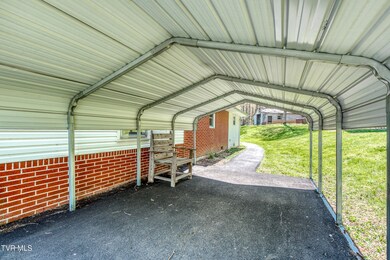 324 Mill Creek Rd, Chilhowie, VA 24319 - photo 4