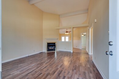 247 Valley Dr, Columbia, TN 38401 - photo 4