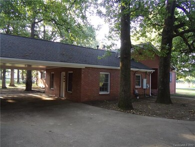 508 W Phifer St, Marshville, NC 28103 - photo 5