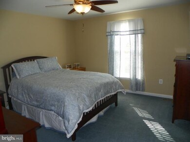 6345 Oklahoma Rd, Sykesville, MD 21784 - photo 2