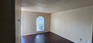 125 Astoria Dr, Cedar Hill, TX 75104 - photo 7