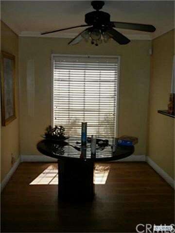 725 E 118th Place, Los Angeles, CA 90059 - photo 3